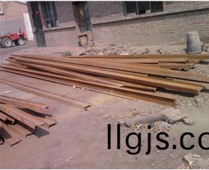 廢(fei)舊(jiu)鋼(gang)材(cai)迴(hui)收(shou)